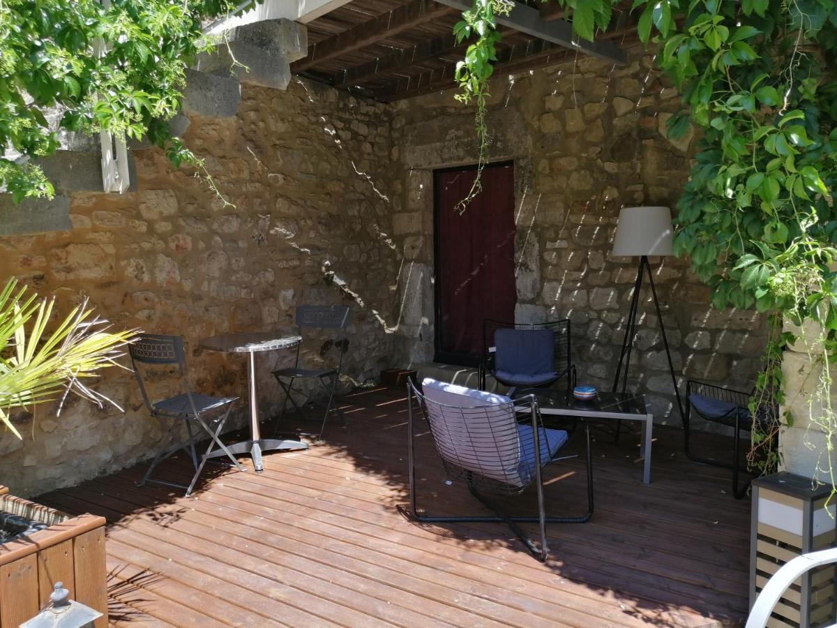 Gite D'Emeline Bourdic Exterior foto